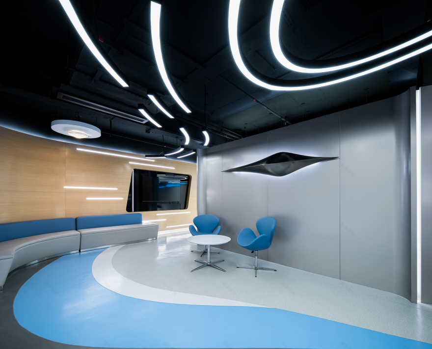 前进未来·一座穿越宇宙的飞船办公室-19