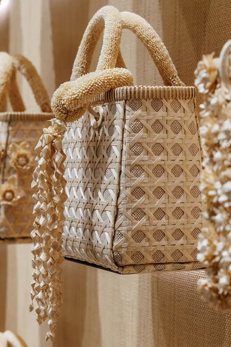 Dior 快闪店「黄金屋」丨泰国曼谷丨Dior 视觉营销创意总监 Luca Albero-63