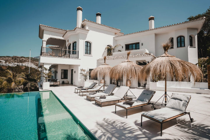 西班牙传统别墅改造成民族斯堪的纳维亚风梦想家园丨Zoco Home-23