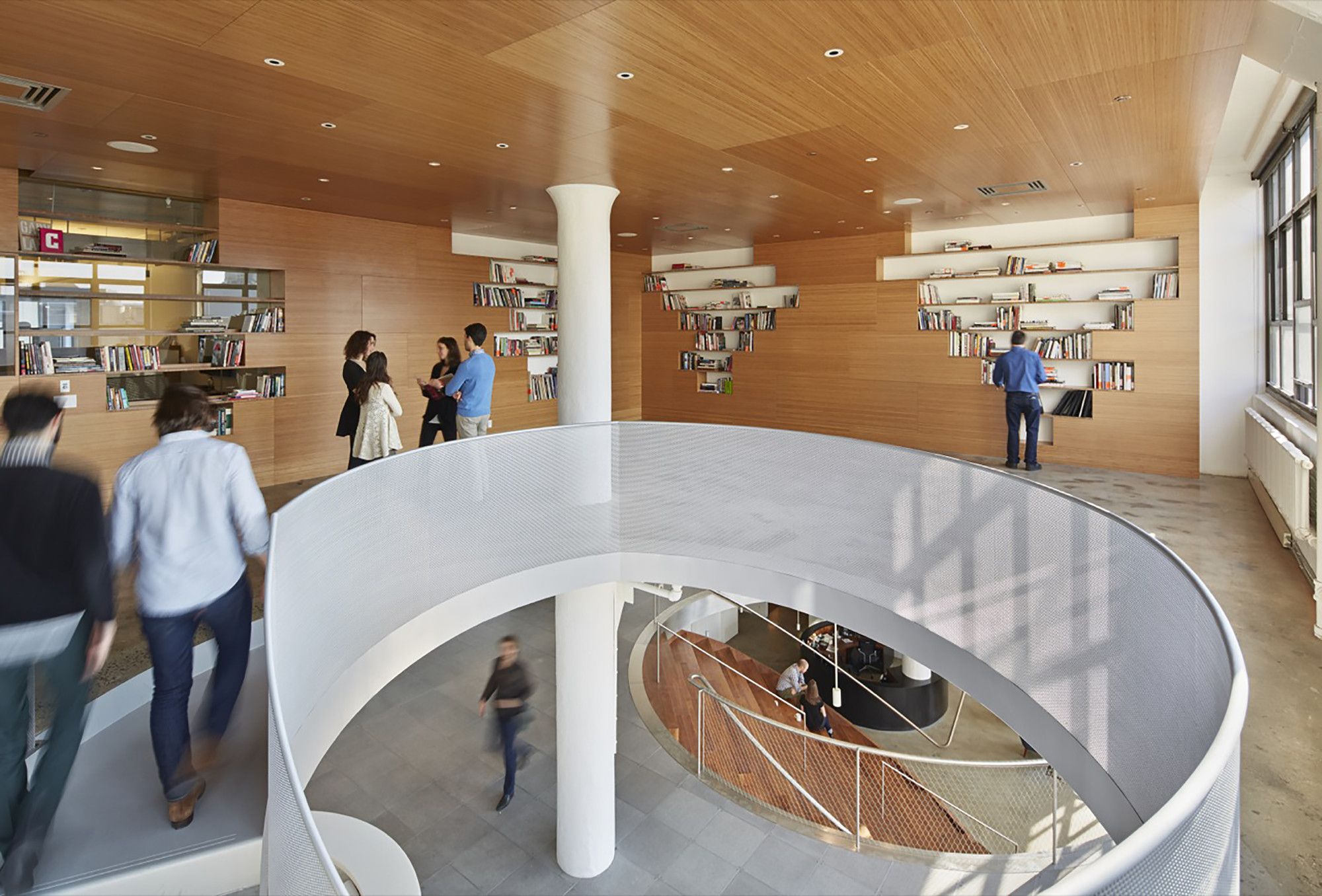 纽约 Wieden+Kennedy 办公室 | 极简空间,多元共享-24