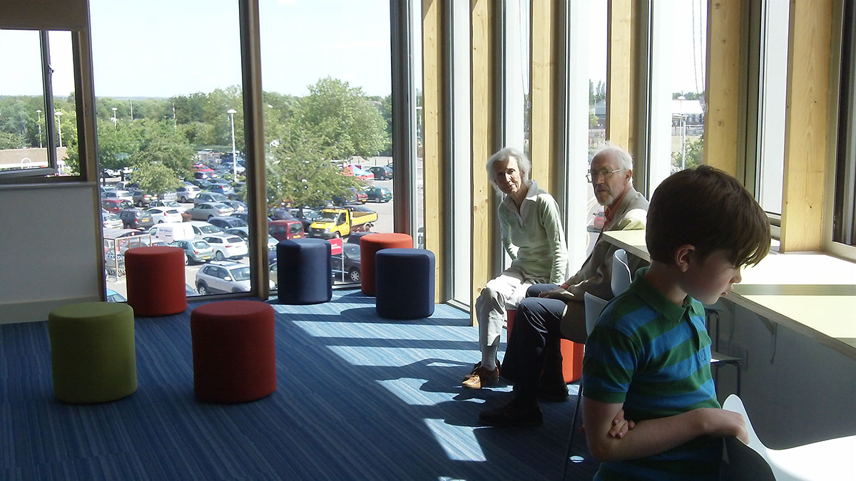 皇室青年中心丨civic London-6