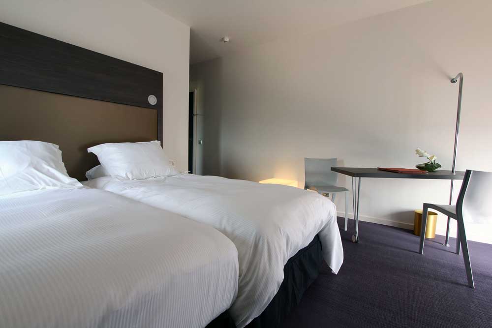 Hôtel La Montagne de Brancion - Aménagement chambres hôtel et salle de restauration | Poitoux-5