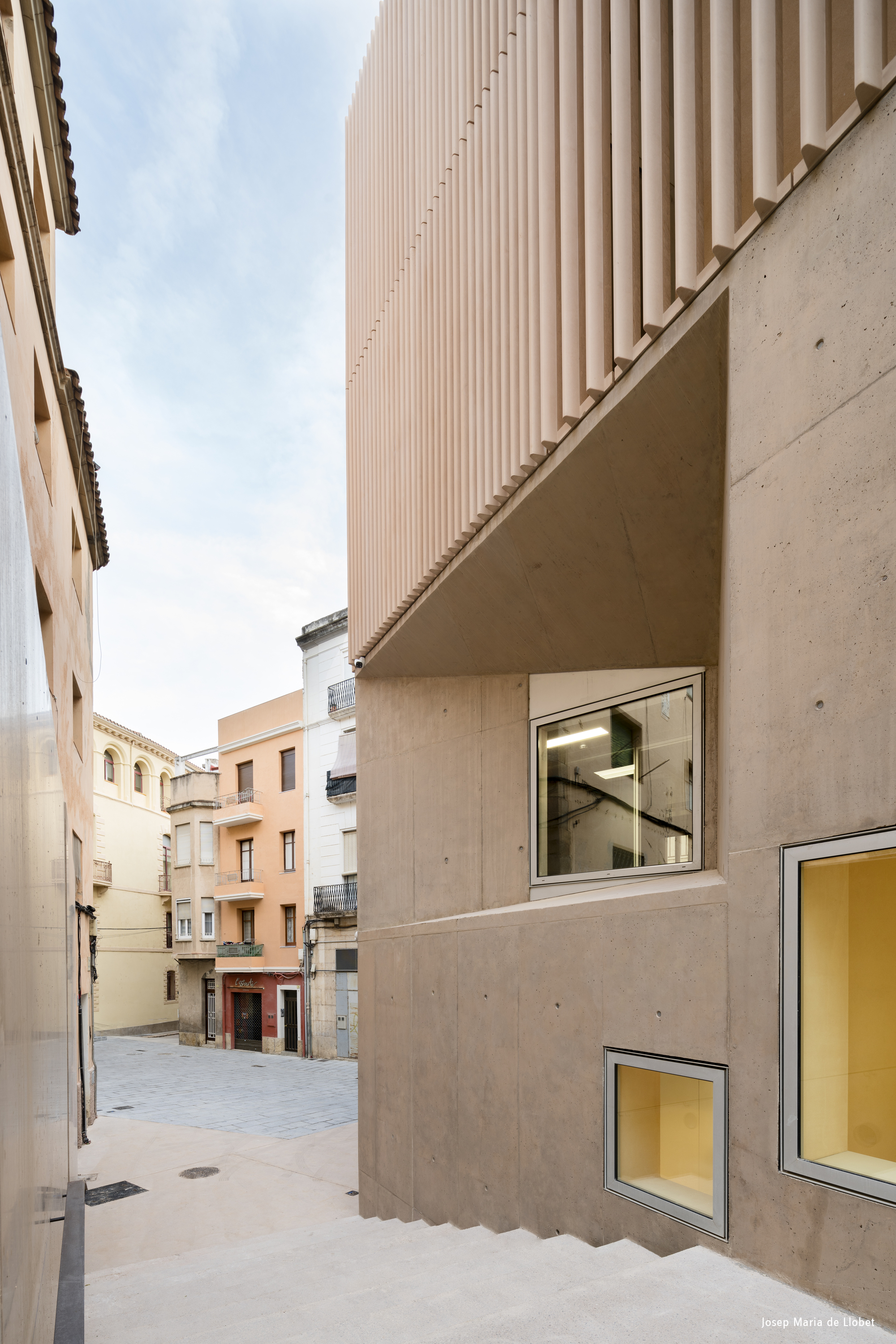 Tortosa Law Courts-3