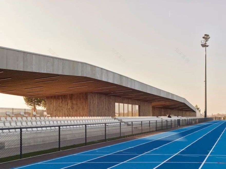 法国Montévrain体育场-26