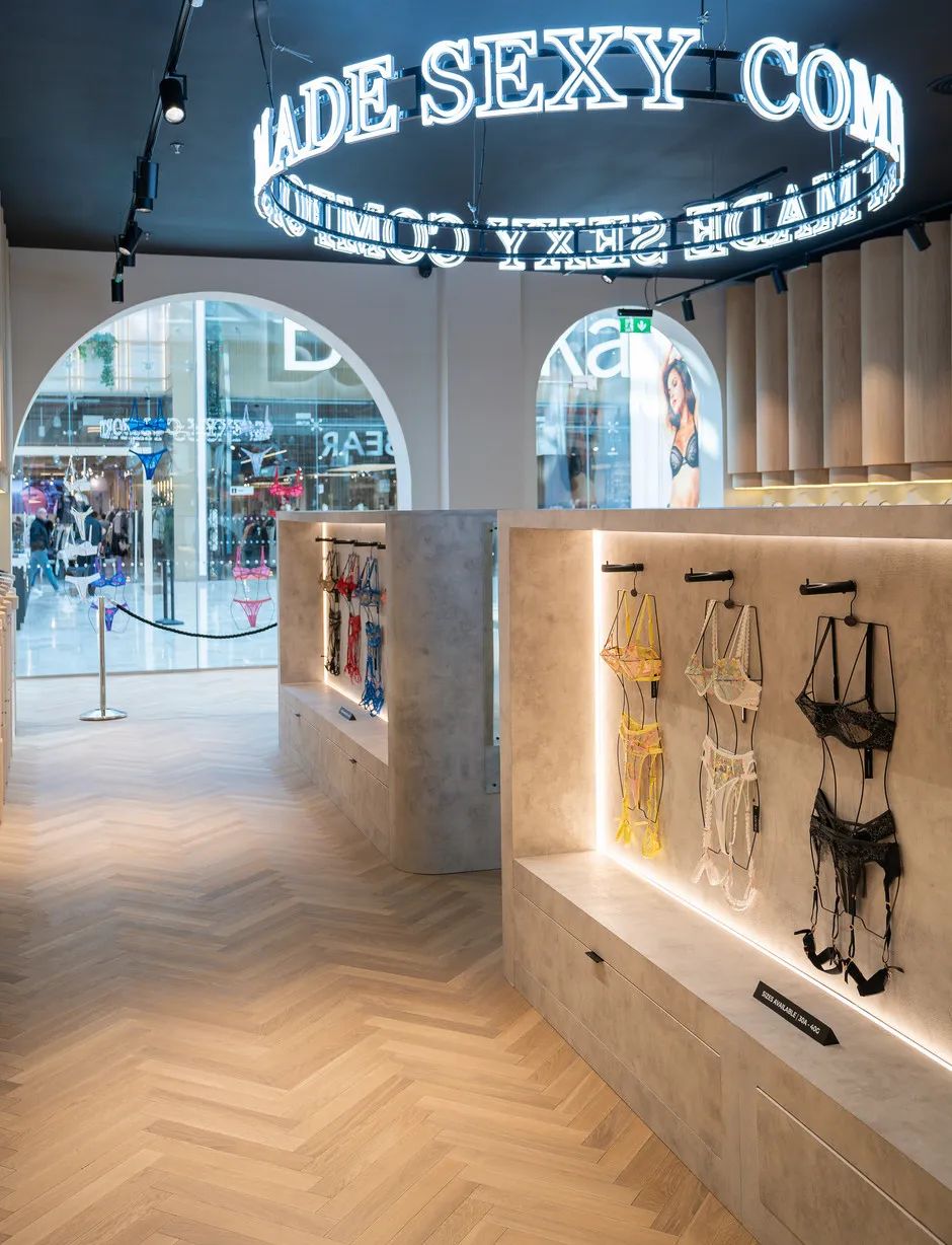 Lounge 内衣店丨英国伦敦-3