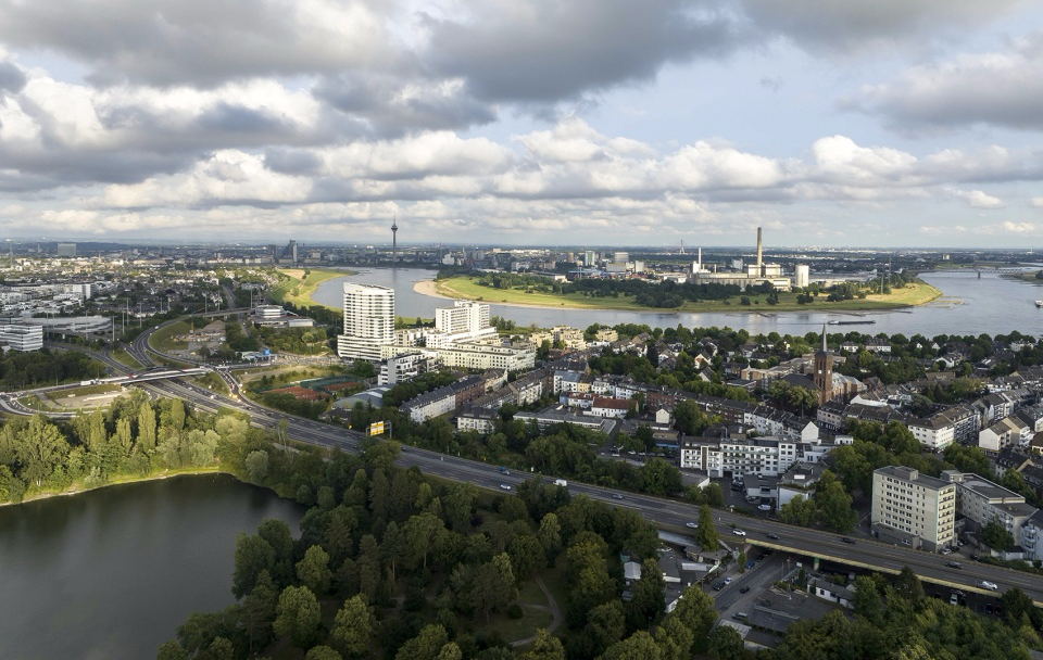 建筑实录|德国RKM740Tower医疗大楼-2