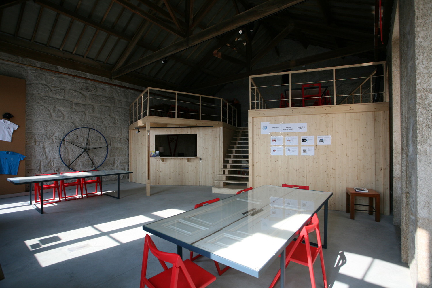 葡萄牙 Atlantic Sailing Club 会所 · 功能与历史的和谐融合-25