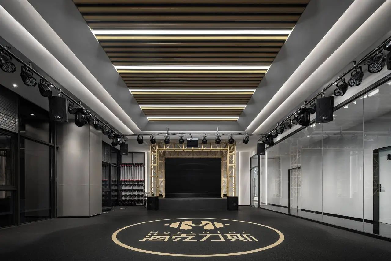 海克力斯·健身俱乐部北城天地店丨中国昆明丨CUN 寸匠FF-24