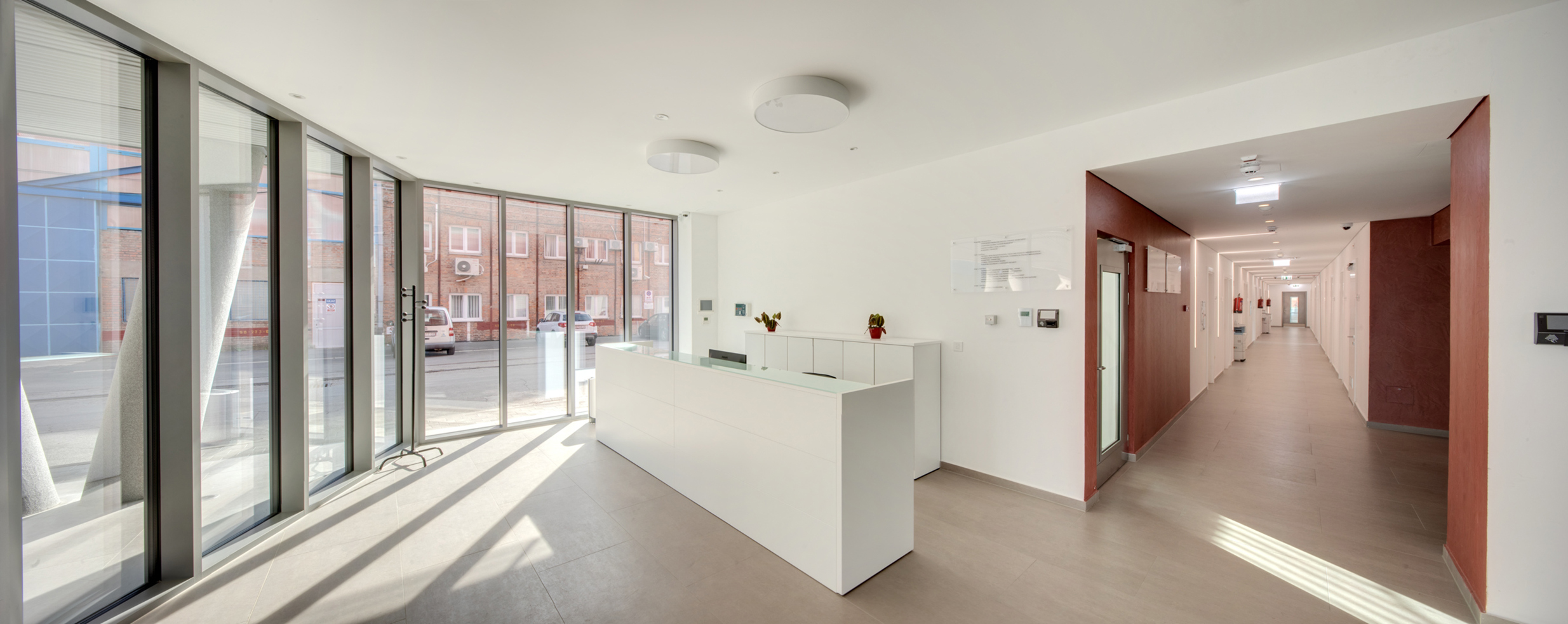 克罗地亚 Slavonski Brod 工业区办公楼-19