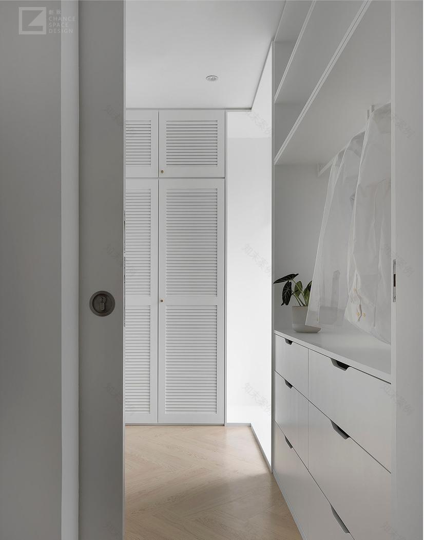 现代风家居设计 | 舒适与艺术的完美融合-23