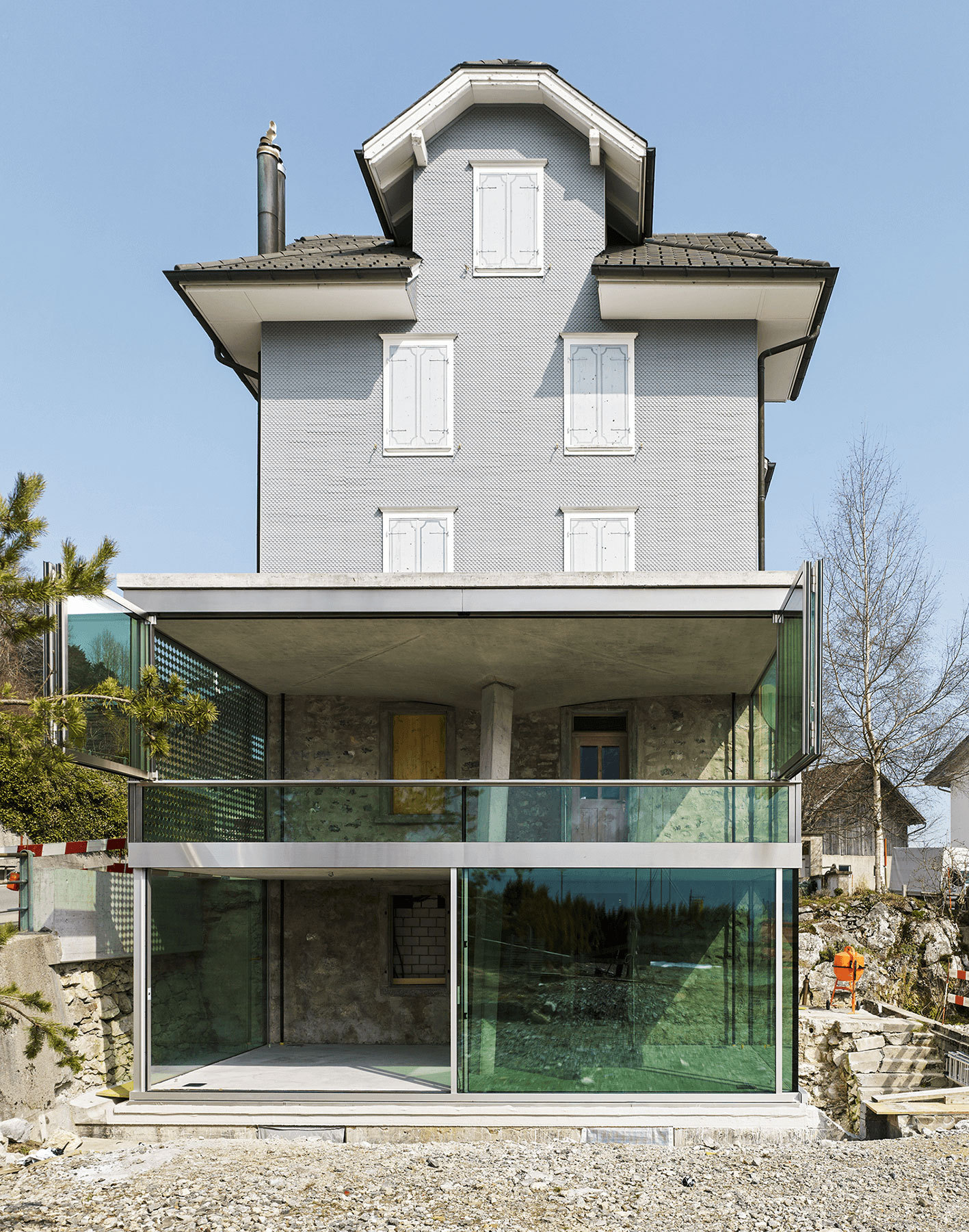 瑞士 Seelisberg 别墅 · 半柱之家的空间创新-9