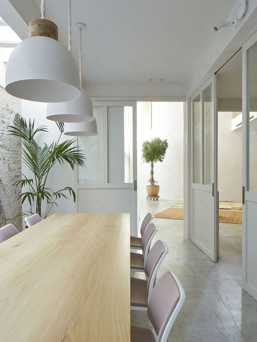 宣兰瑜伽工厂丨西班牙巴塞罗那丨Cosy Barcelona-14