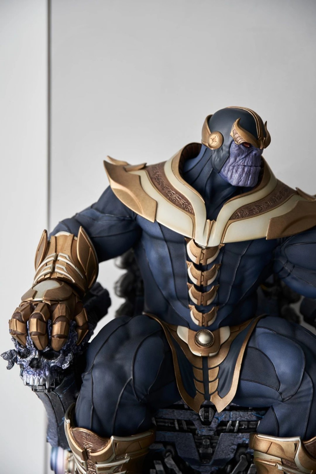 手办迷的现代简约之家 | 悬空背景展柜，红橡实木家具-50