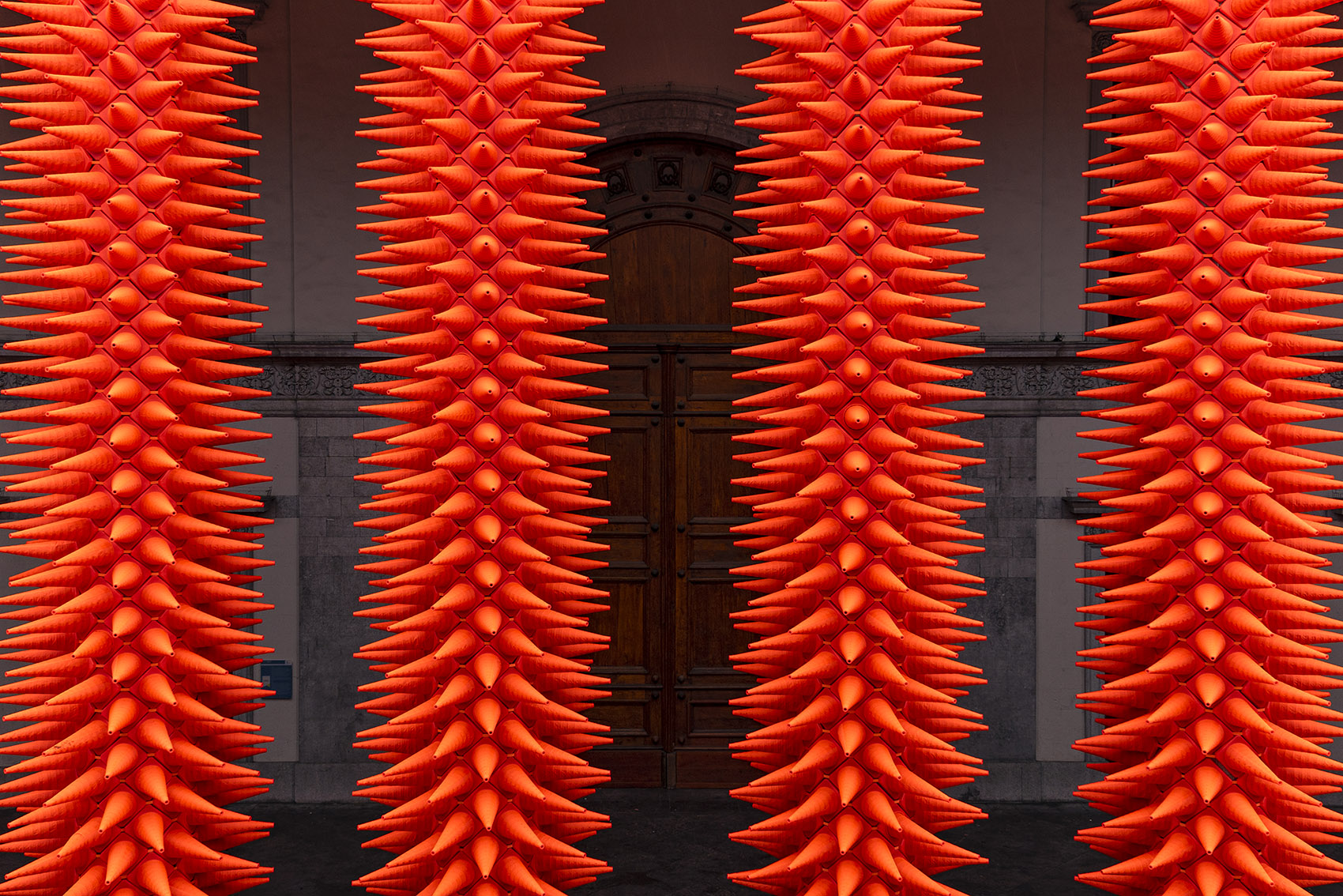 “Cones”装置丨比利时丨SpY-18