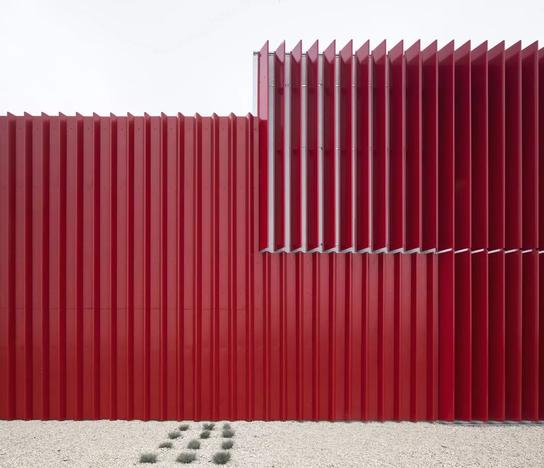 蒂米什瓦拉红色工业地标,展现咖啡机生产魅力-50