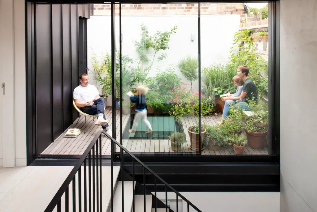 伦敦白教堂区，前金酒厂改造的优雅阁楼之家-13