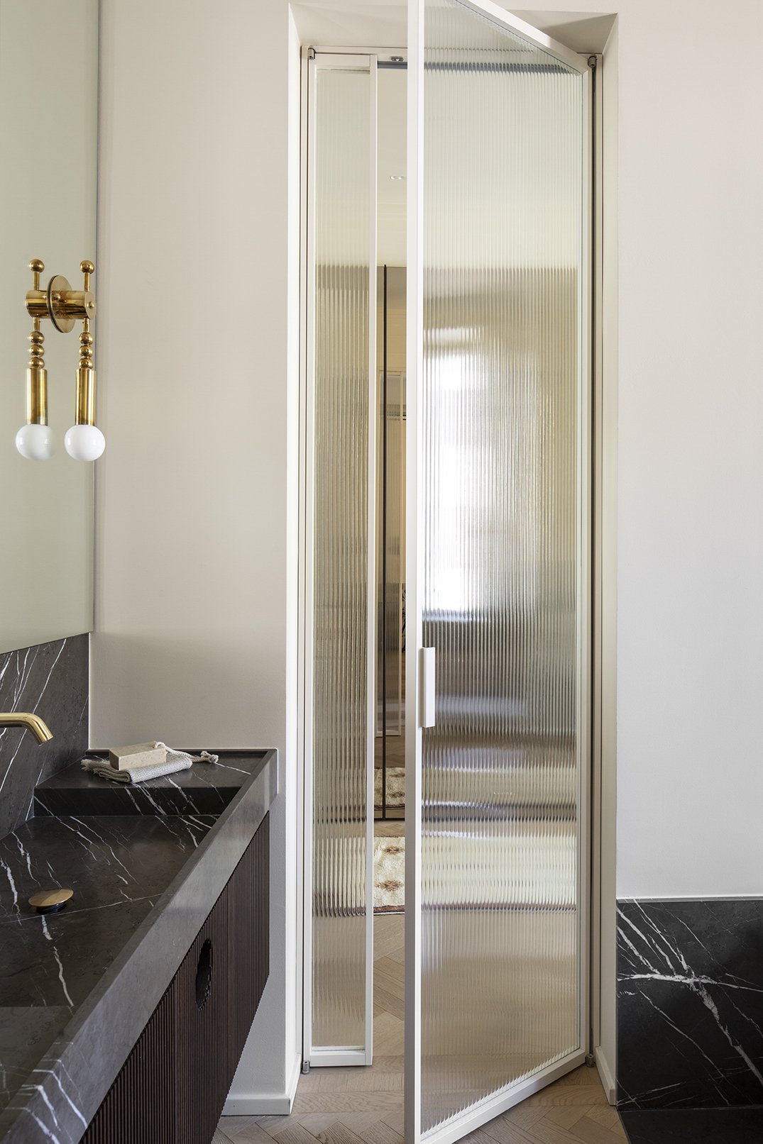 私人公寓002 · 瑞维亚（注：REVERIA为自创词，这里按音译处理） -23