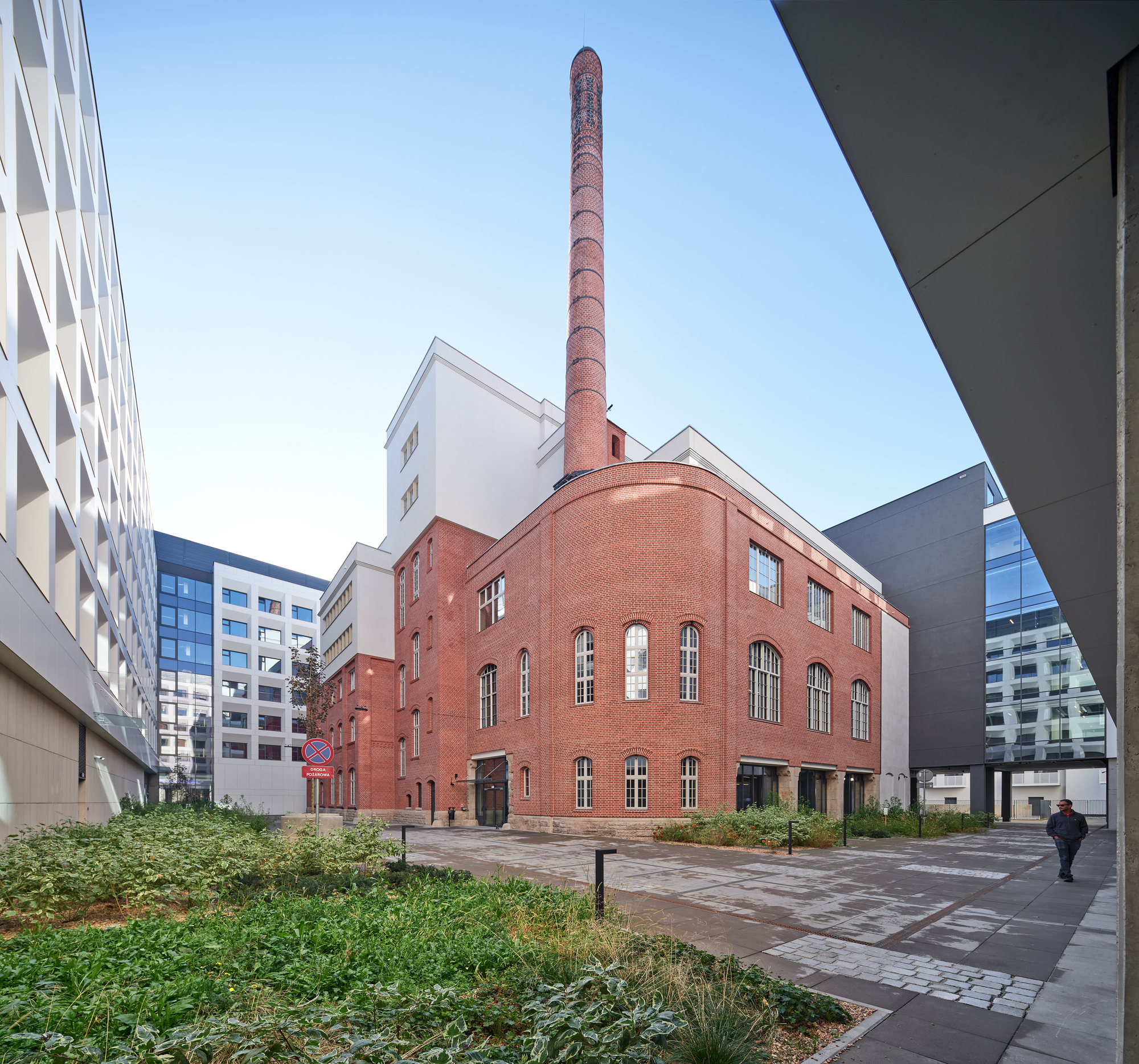 弗罗茨瓦夫大本营丨波兰弗罗茨瓦夫丨Grupa 5 Architekci-19