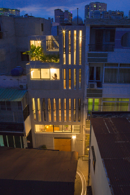 18㎡西贡住宅天窗引入光线设计项目丨越南胡志明市丨KAISO建筑股份公司-4