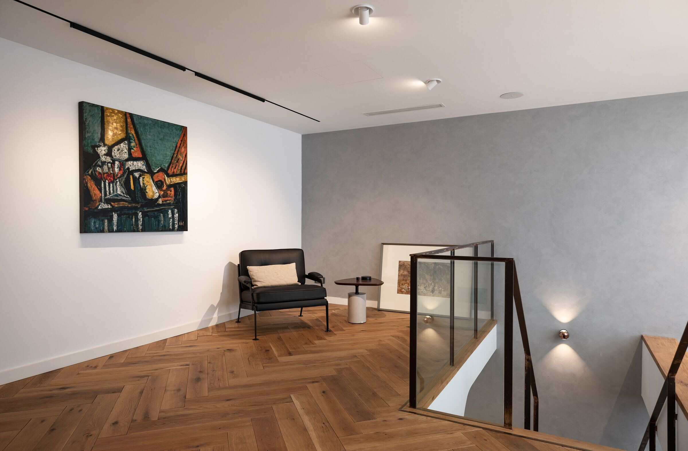 越南河内工业风顶层公寓设计丨VietDECOR-16