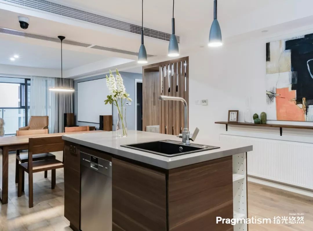 160 平大平层，三分离卫生间设计，影音娱乐与美食共享的空间-26