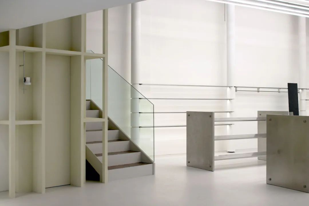 首尔 Kasina 极简鞋店空间丨韩国首尔丨unseenbird-9