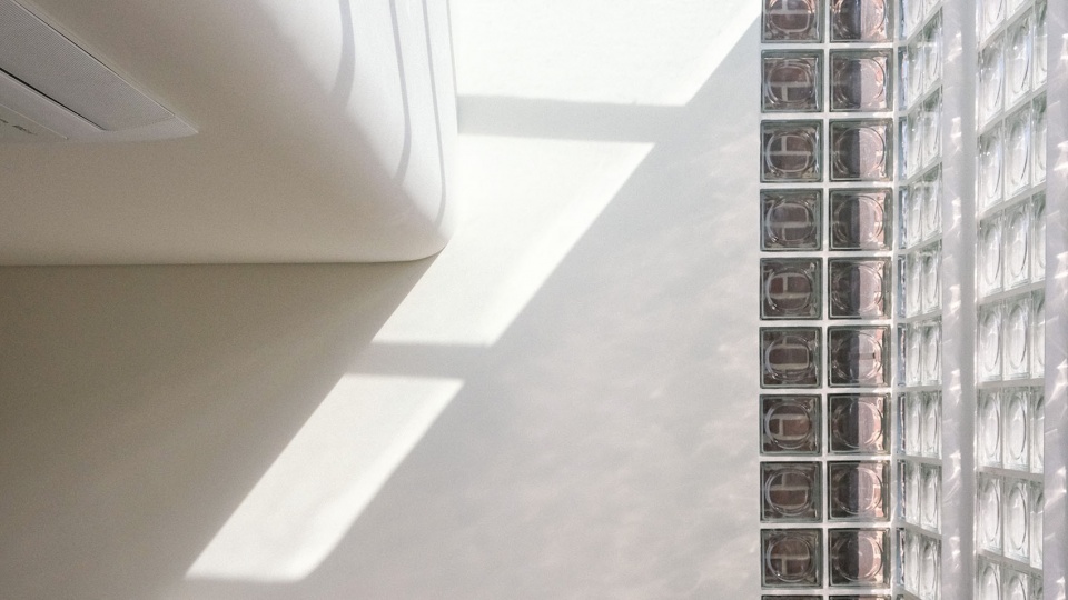 韩国首尔玻璃屋住宅丨Studio Heech-24