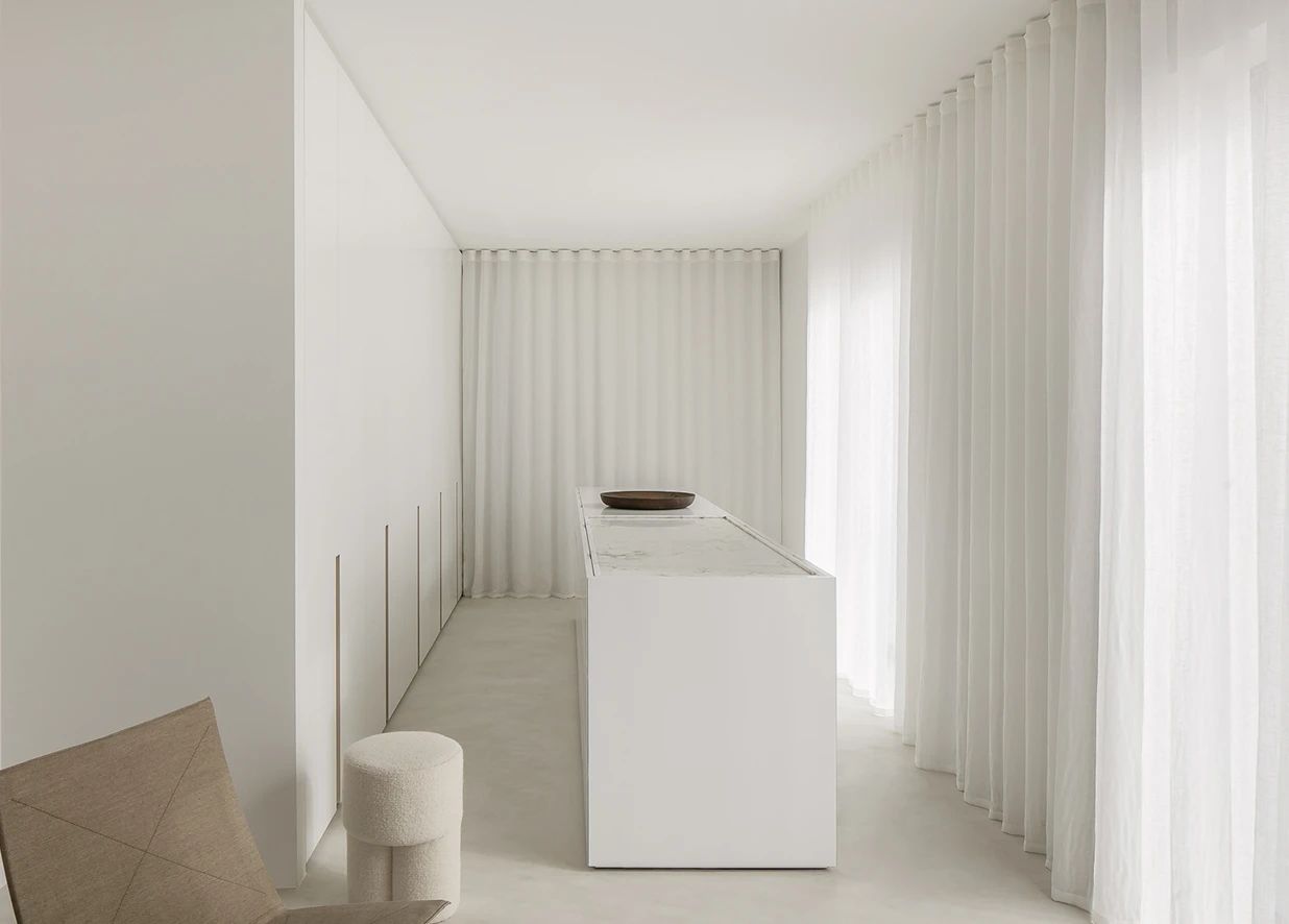 比利时极简主义别墅设计 · La Rive Villa丨Ville Design-0