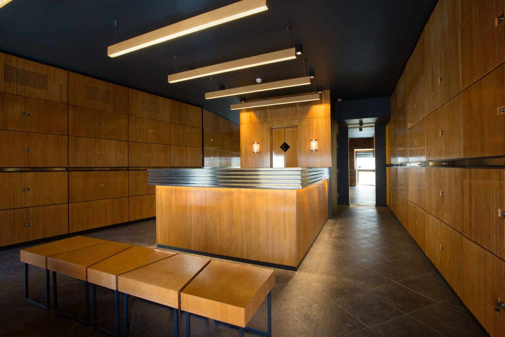 МАГАЗИН ОБУВИ · BLOCKSTUDIO（鞋店）-2