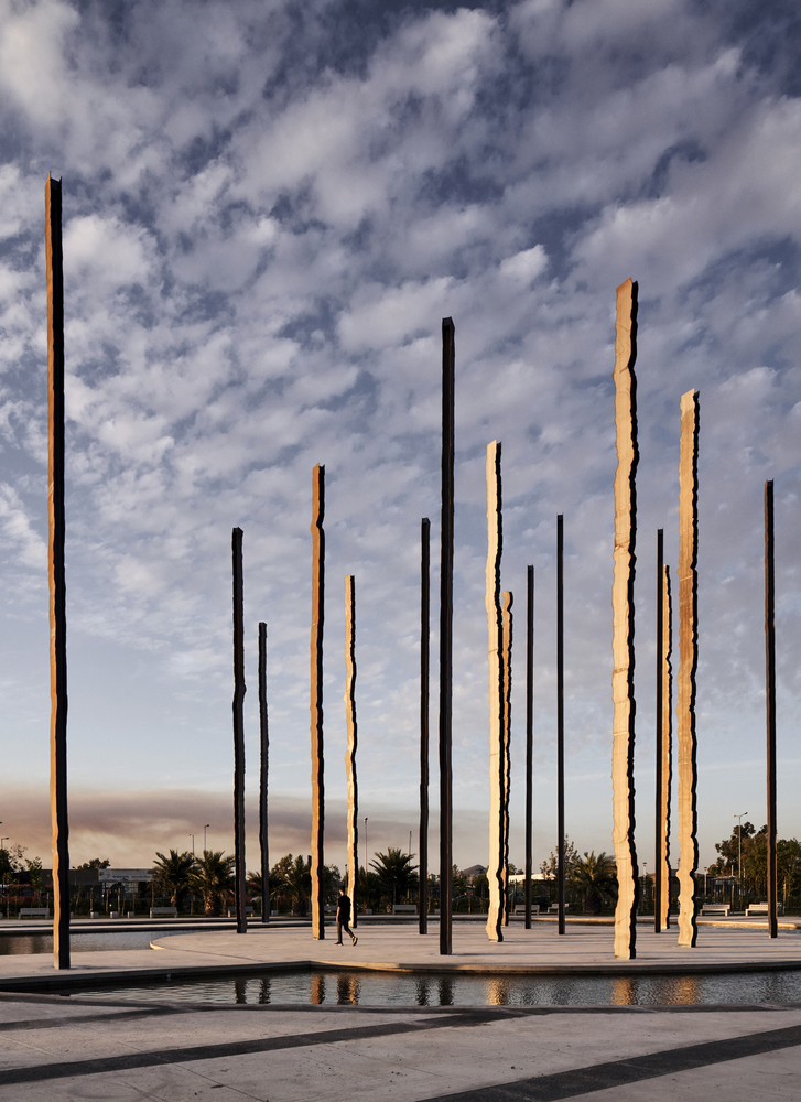 智利垂直景观公园 · 融合自然的艺术雕塑-45