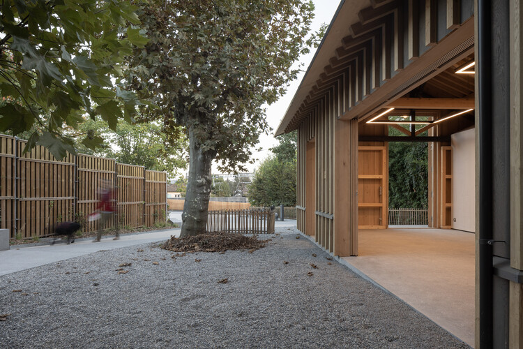 尚比西站广场小屋改造丨瑞士-1