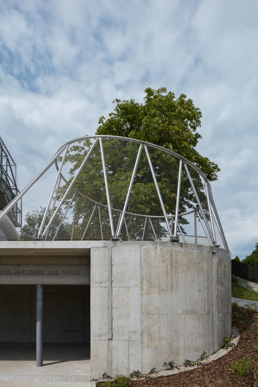 Montessori Kindergarten Jablonec nad Nisou / Mjölk architekti + Projektovy atelier David-11