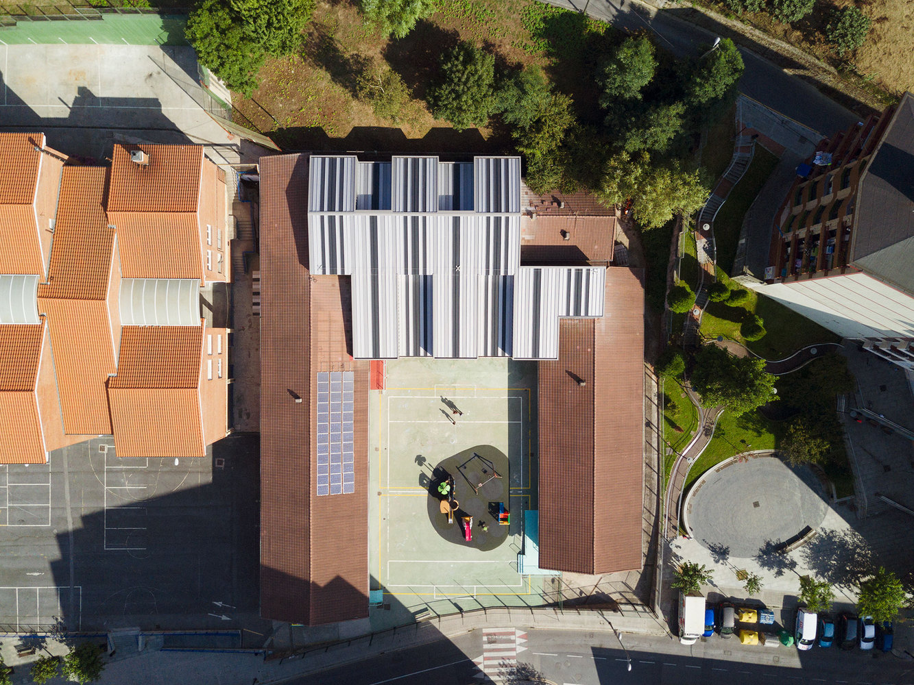 Altzaga School 翻新 · 延续原建筑风格的室内设计-27