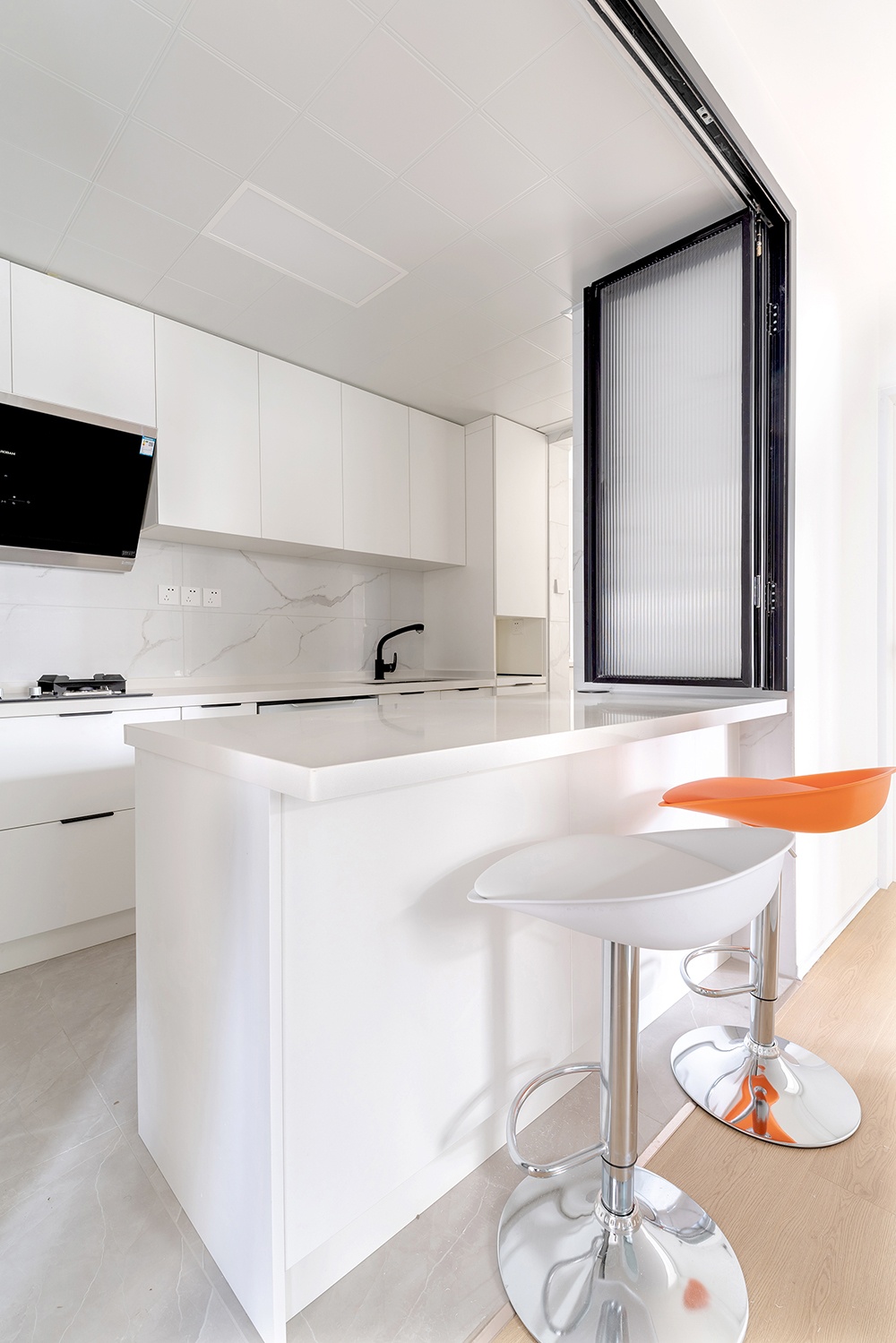 舍弃多余装饰，104㎡适老化简约风，重新定义退休生活本质-8