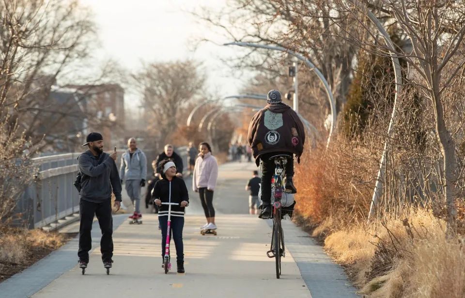 芝加哥606公园绿道（606绿园道,布鲁明代尔小道）丨美国芝加哥丨Michael Van Valkenburgh Associates-16