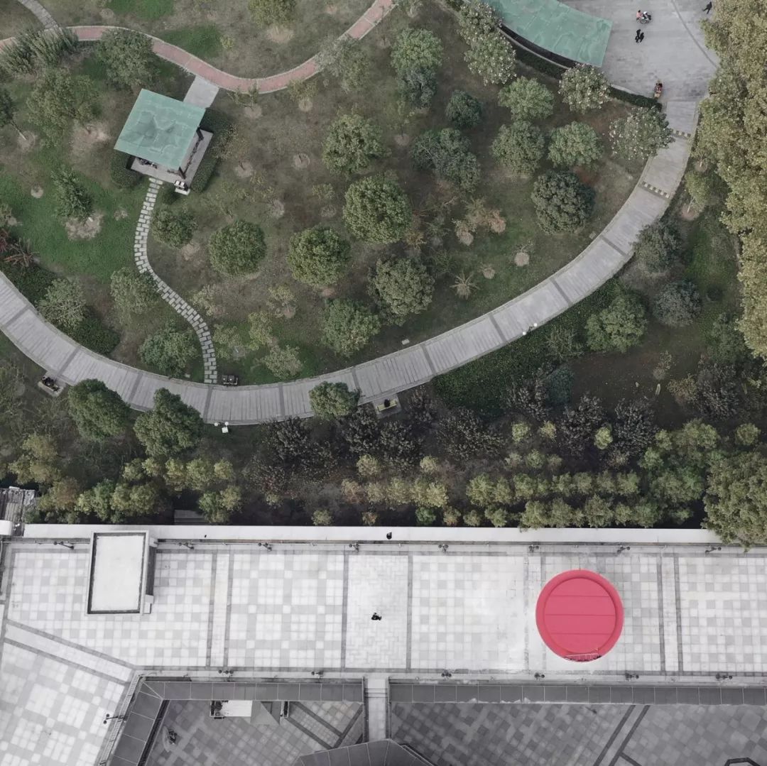 武汉 PACO·汇 | 圆月下的复合型餐饮空间-17