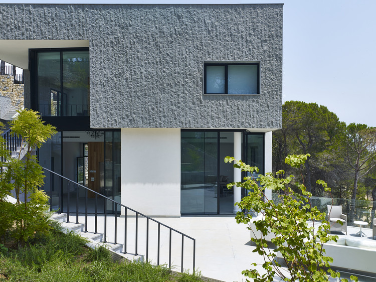 山间别墅，景观与生活的完美融合-9