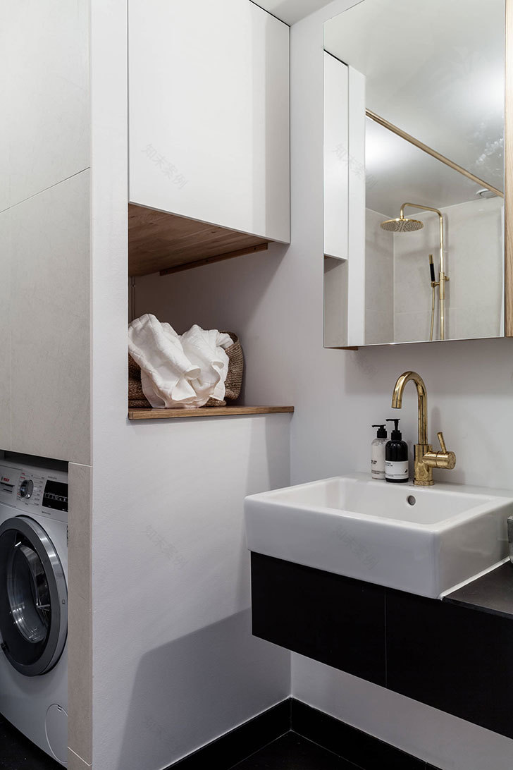 瑞典白调双层公寓,演绎极简生活美学-14