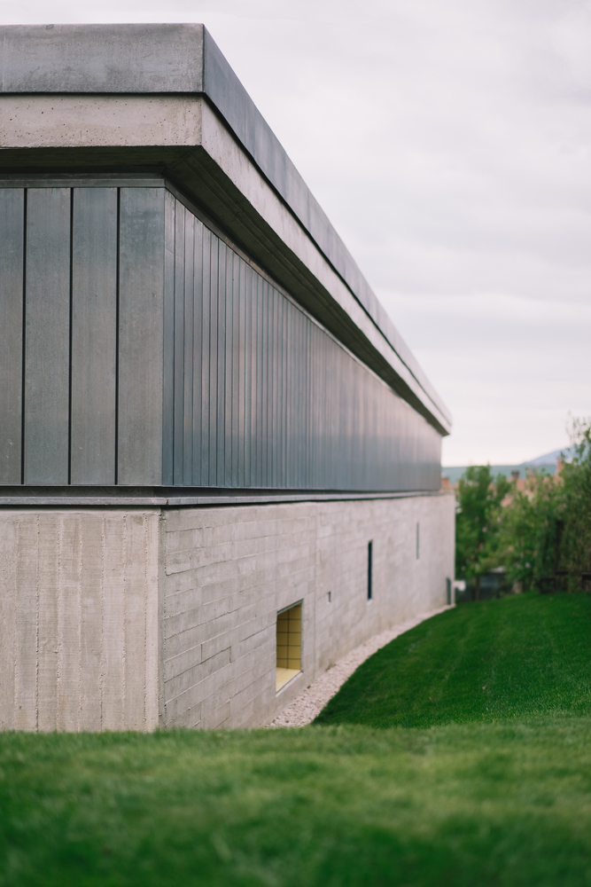 混凝土与木质的和谐交响曲——西班牙 Navarre 私人住宅设计-52