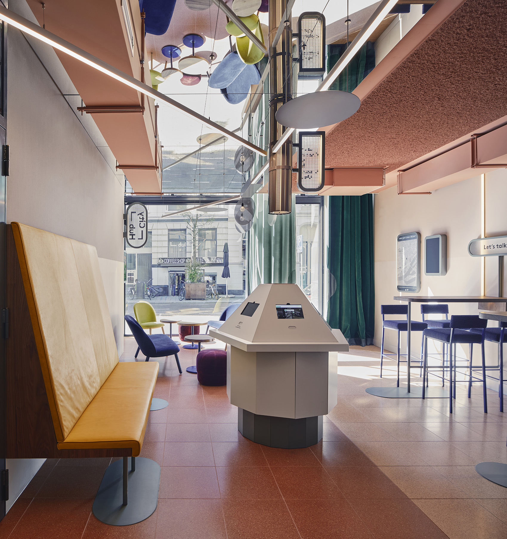 CityHub酒店室内设计，鹿特丹 / Studio Modijefsky-11