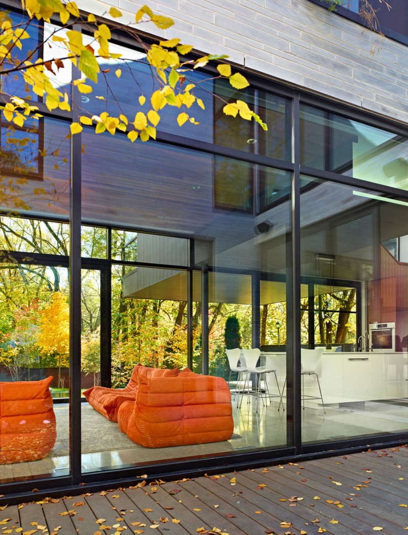Cedarvale Ravine House by Drew Mandel Architects-1
