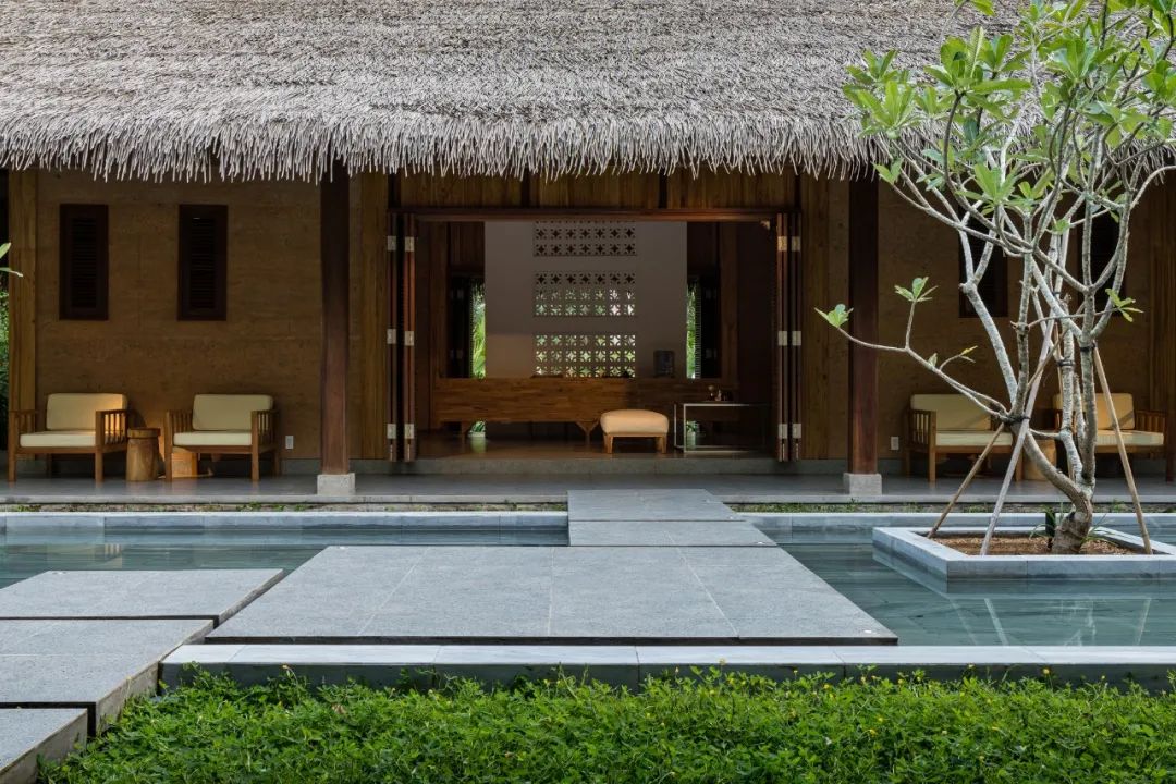 现代茅草建筑 | 传统工艺的当代新生-36