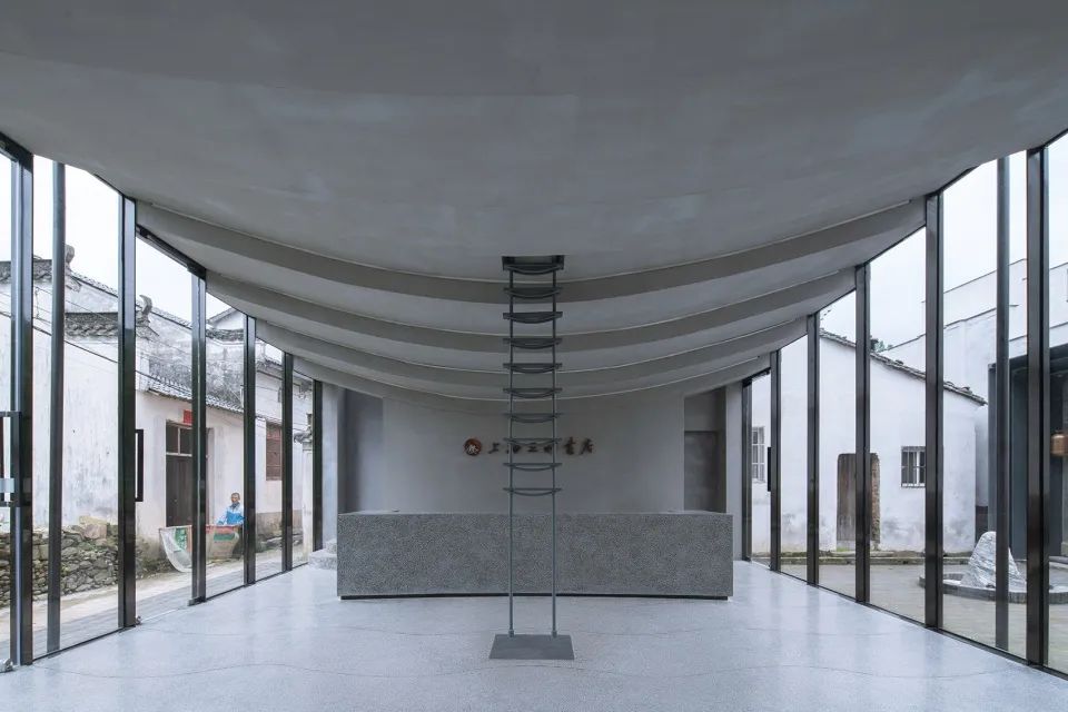 桥廊:上海三联书店·黄山桃源店丨中国黄山丨来建筑设计工作室-55