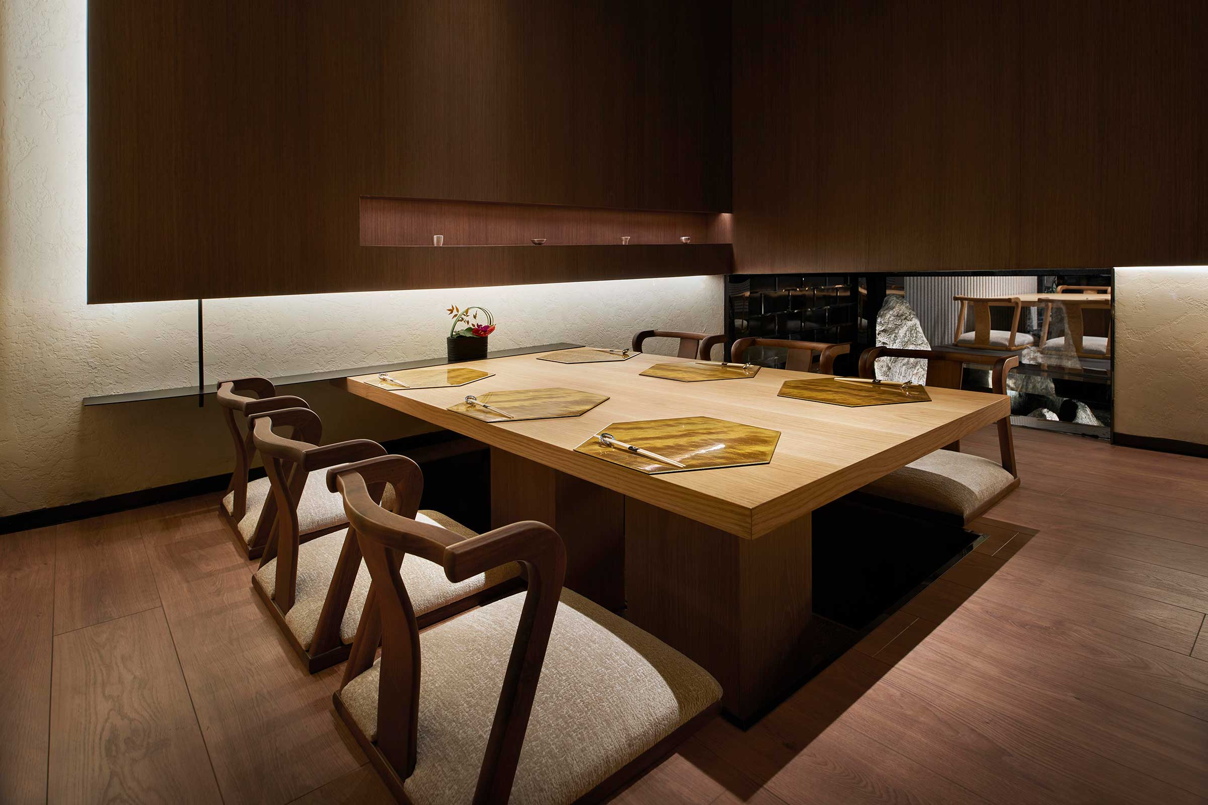 SORA Offers Bold Design and Traditional Japanese Influences  — Design Anthology-6