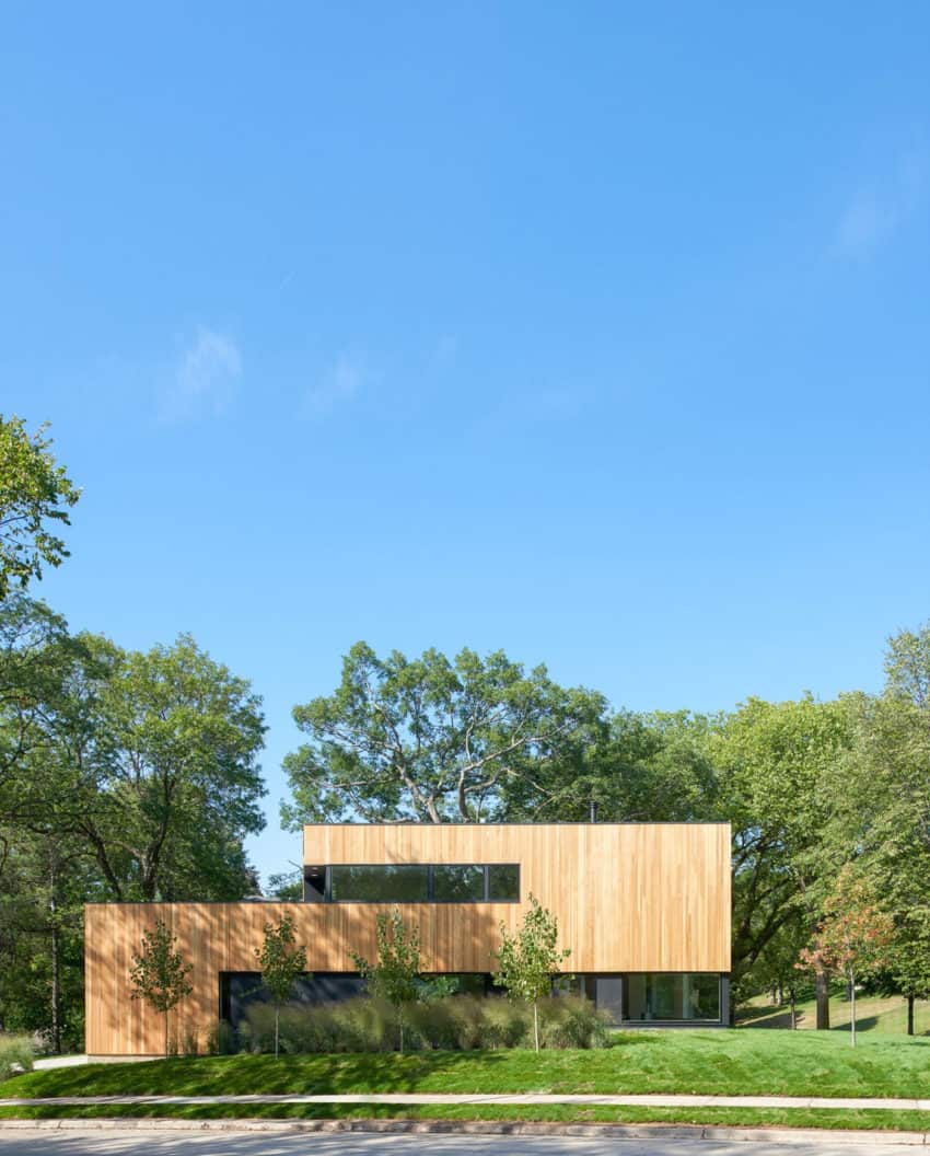 Luminous Home in Saint Paul, Minnesota-3