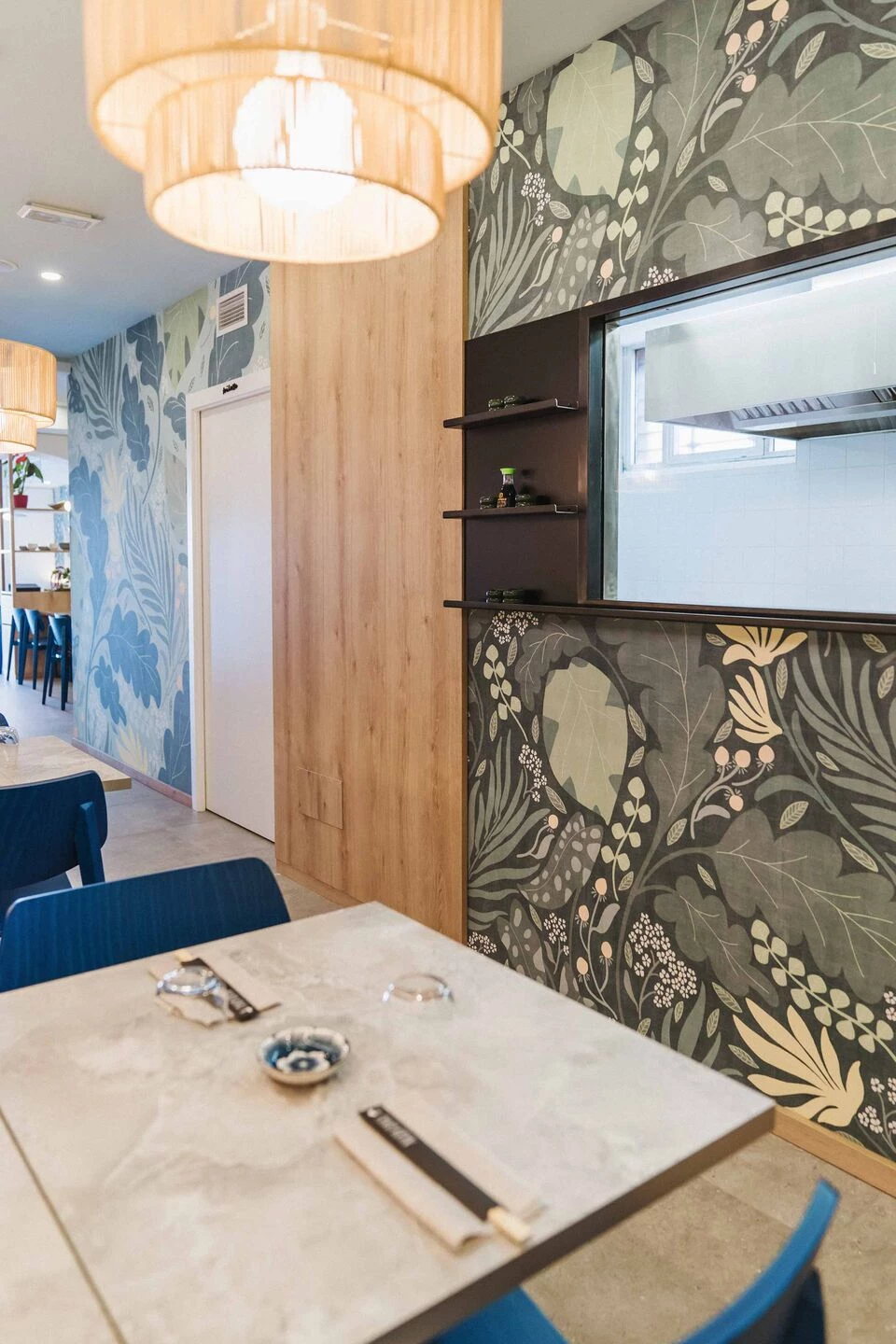 Menya Ramen 餐厅设计丨意大利贝加莫丨Atelier46 建筑事务所-16