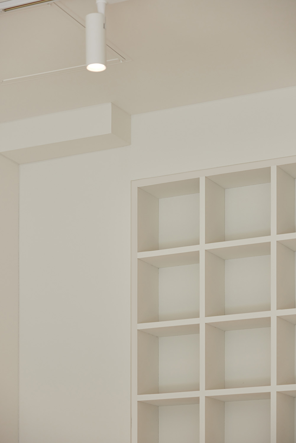 简约风格 8 坪咖啡厅，打造温馨小空间-9