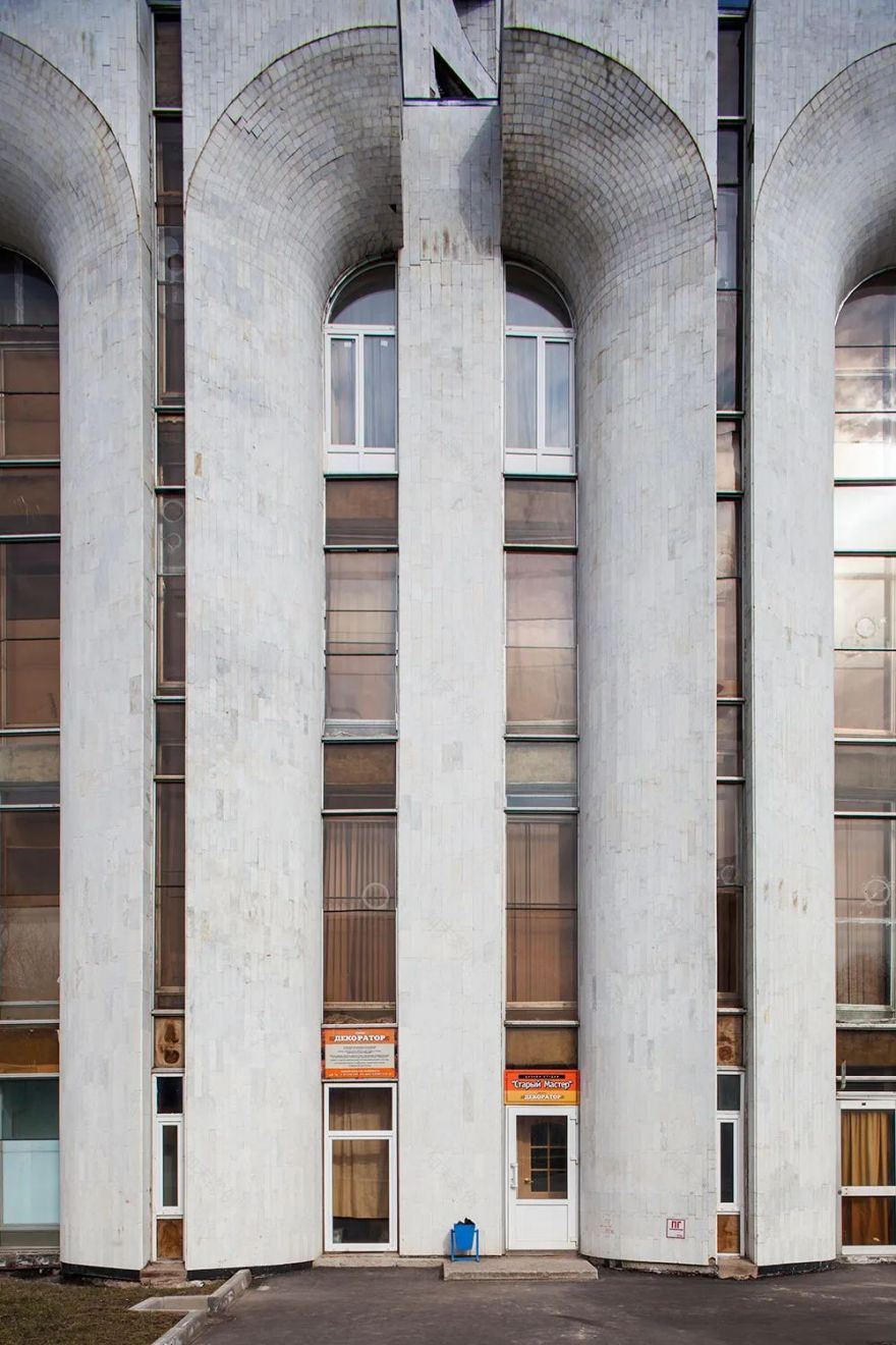 苏联粗野主义建筑及雕塑作品赏析丨多位设计师-24