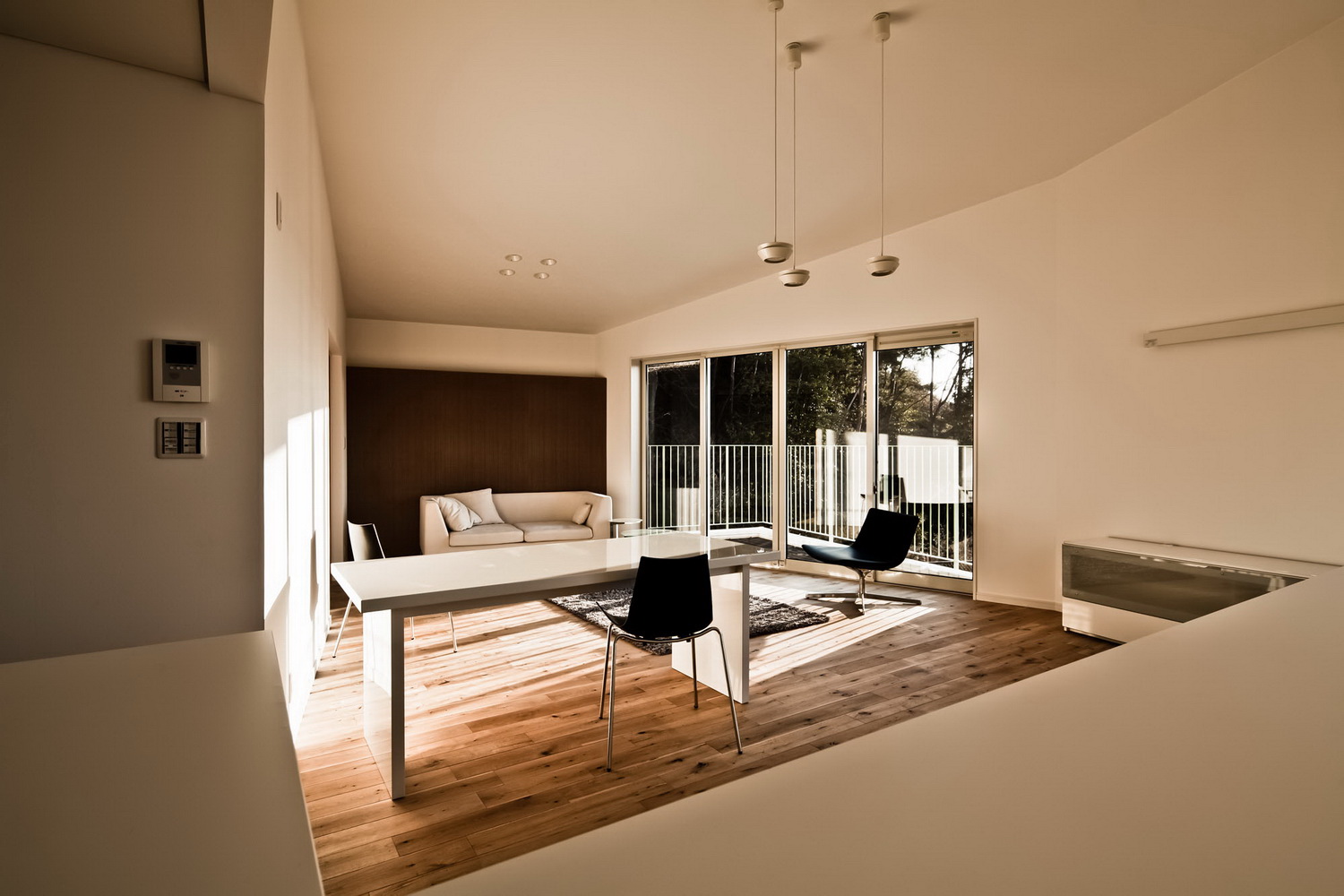 日本宝冢 Nomura24 别墅——白色木质结构与多边形空间之美-22