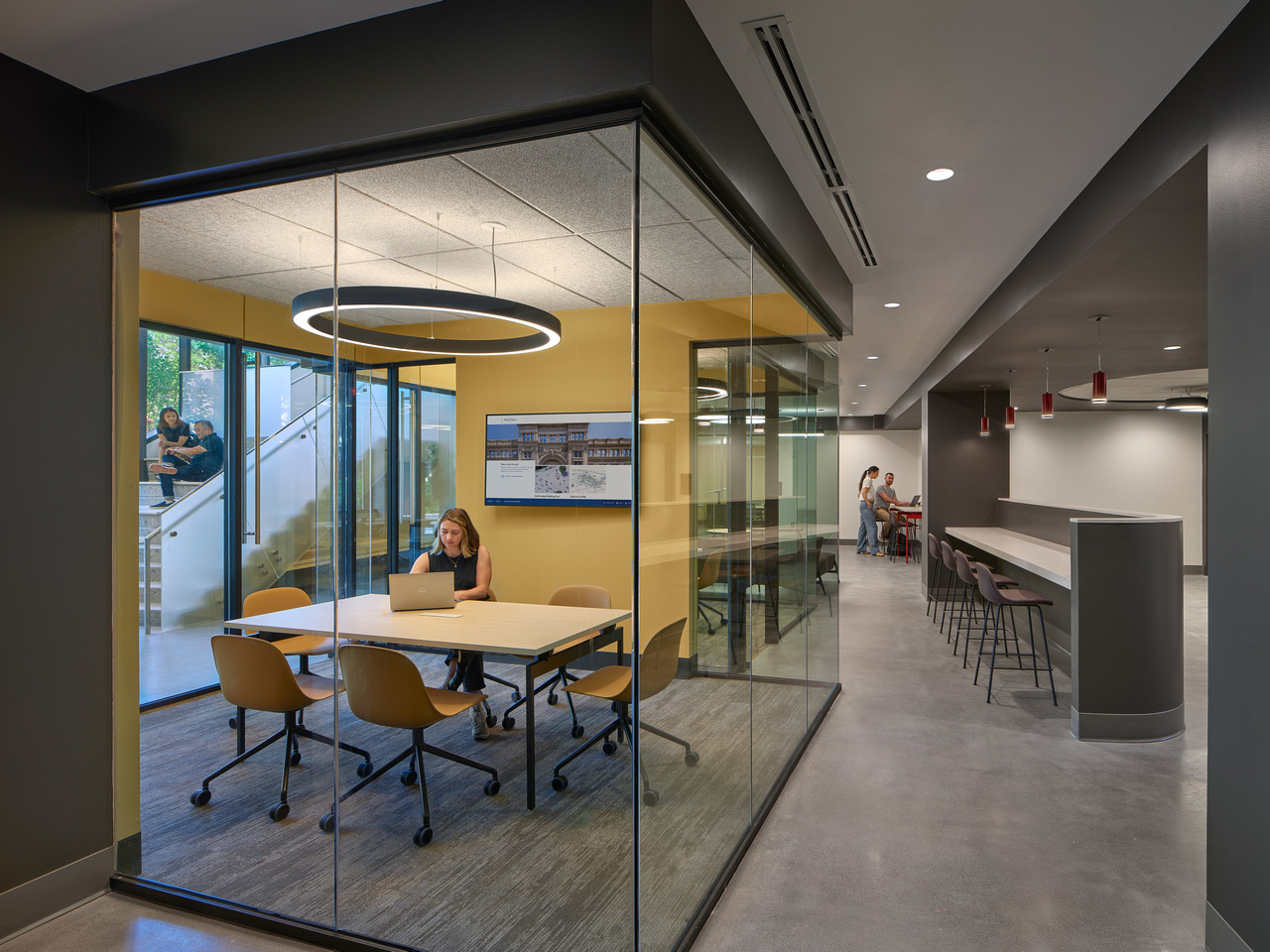 
          Kelly Hall - SCB - SCB
      -10